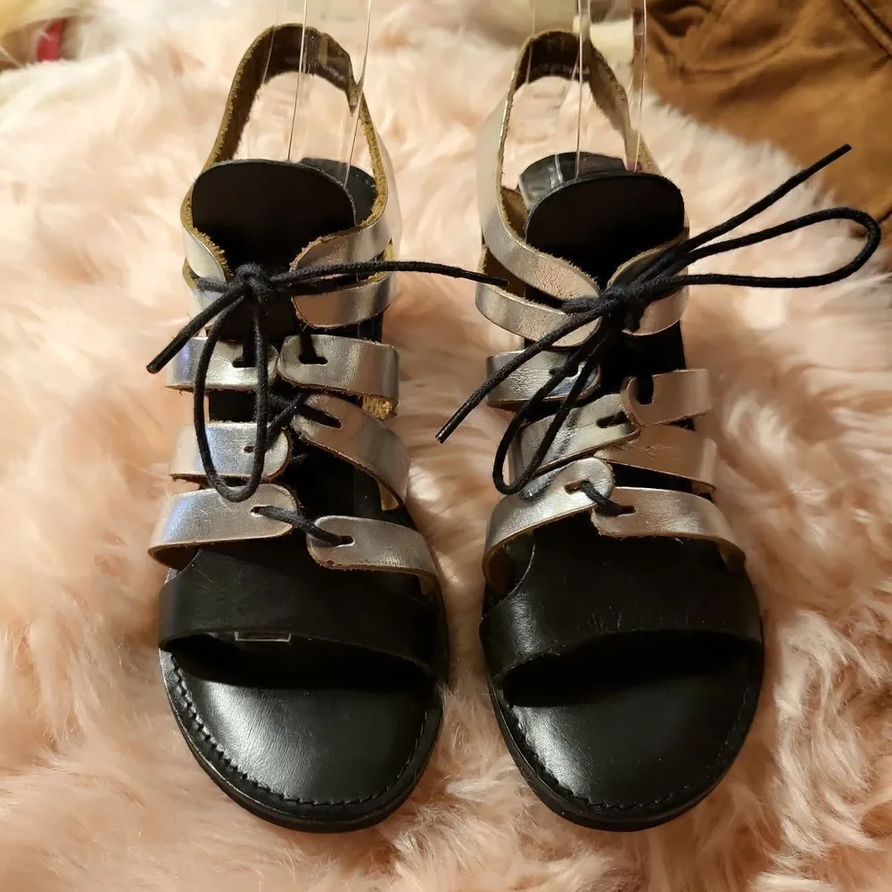 Matisse ,silver and black leather upper,slight wedge, size 9,brand new!